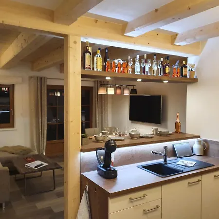 Hochalmbahnen Chalets 13W1, Ulme, Nahe Gondel, Hunde Willkommen ラウリス